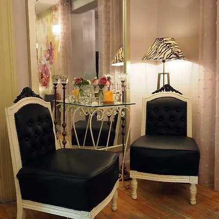 Апартаменти Chateau Leconte
