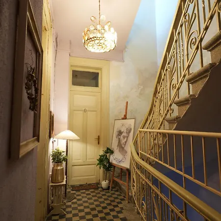 Апартаменти Chateau Leconte Салоніки
